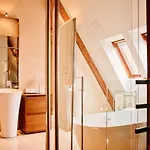 Tauroa Steirerschloessl 5*