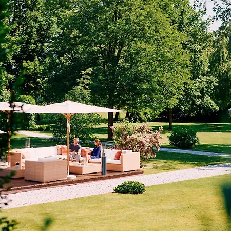 Tauroa Steirerschloessl Szálloda 5*