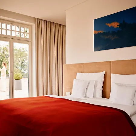 Szálloda Tauroa Steirerschloessl 5*
