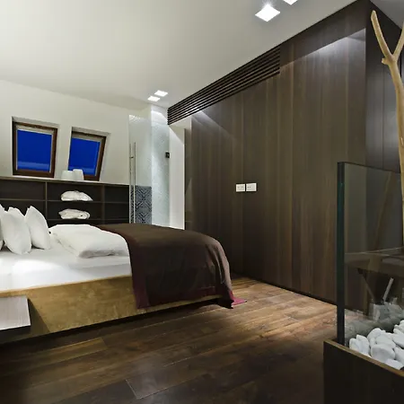 Tauroa Steirerschloessl 호텔 첼트베크