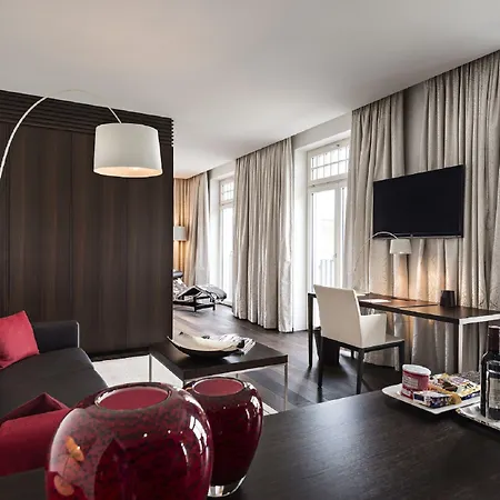 호텔 Tauroa Steirerschloessl 5*