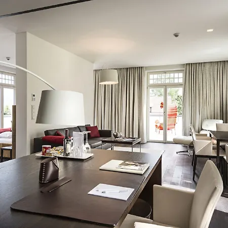 호텔 Tauroa Steirerschloessl 5*