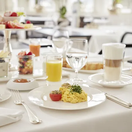 Tauroa Steirerschloessl 5*