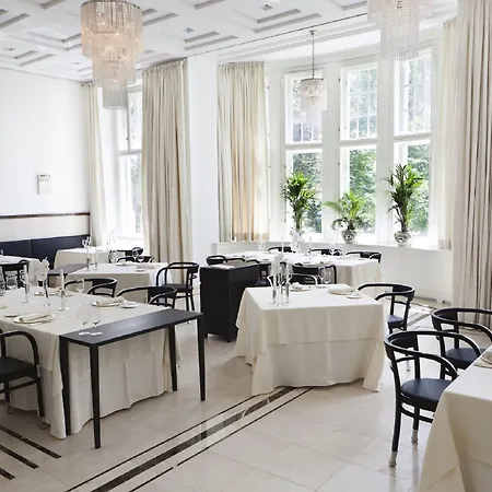 Tauroa Steirerschloessl