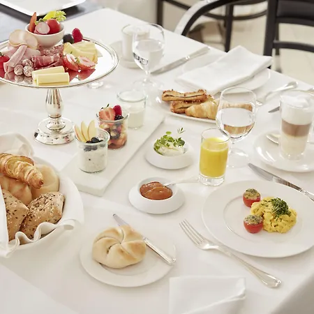 호텔 Tauroa Steirerschloessl 첼트베크