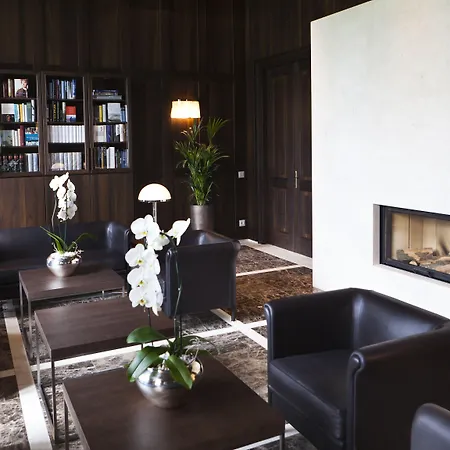 Tauroa Steirerschloessl