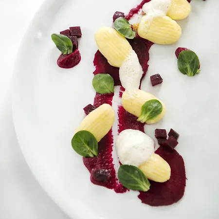 Tauroa Steirerschloessl מלון 5*