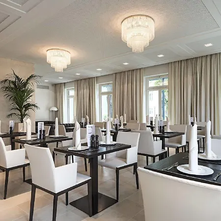 Tauroa Steirerschloessl Otel Zeltweg