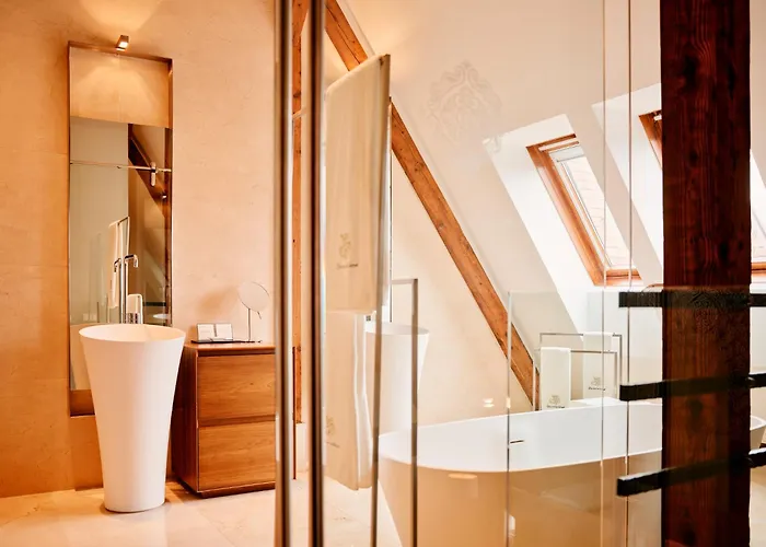 Tauroa Steirerschloessl 5*